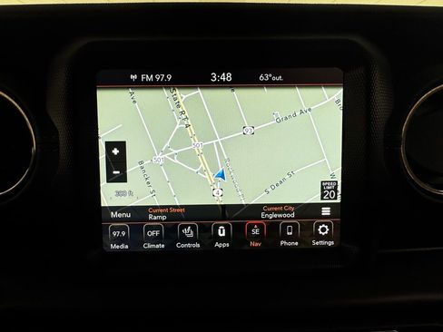 Used 2021 Jeep Wrangler Unlimited Sahara image 20