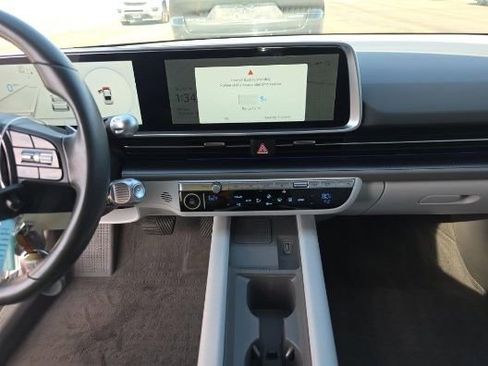 Used 2023 Hyundai Ioniq 6 SEL image 5