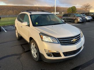 Used 2017 Chevrolet Traverse LT w/ Style and Technology Package video 1