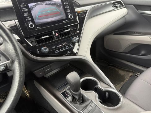 Used 2023 Toyota Camry LE image 26