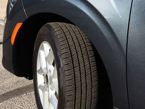 Used 2024 Kia Soul LX w/ Option Group 015 image 6