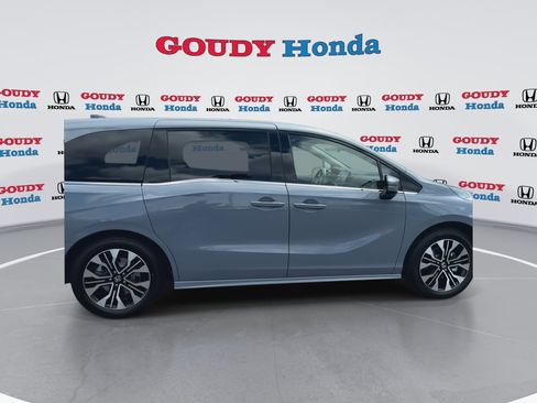 New 2026 Honda Odyssey Elite image 9