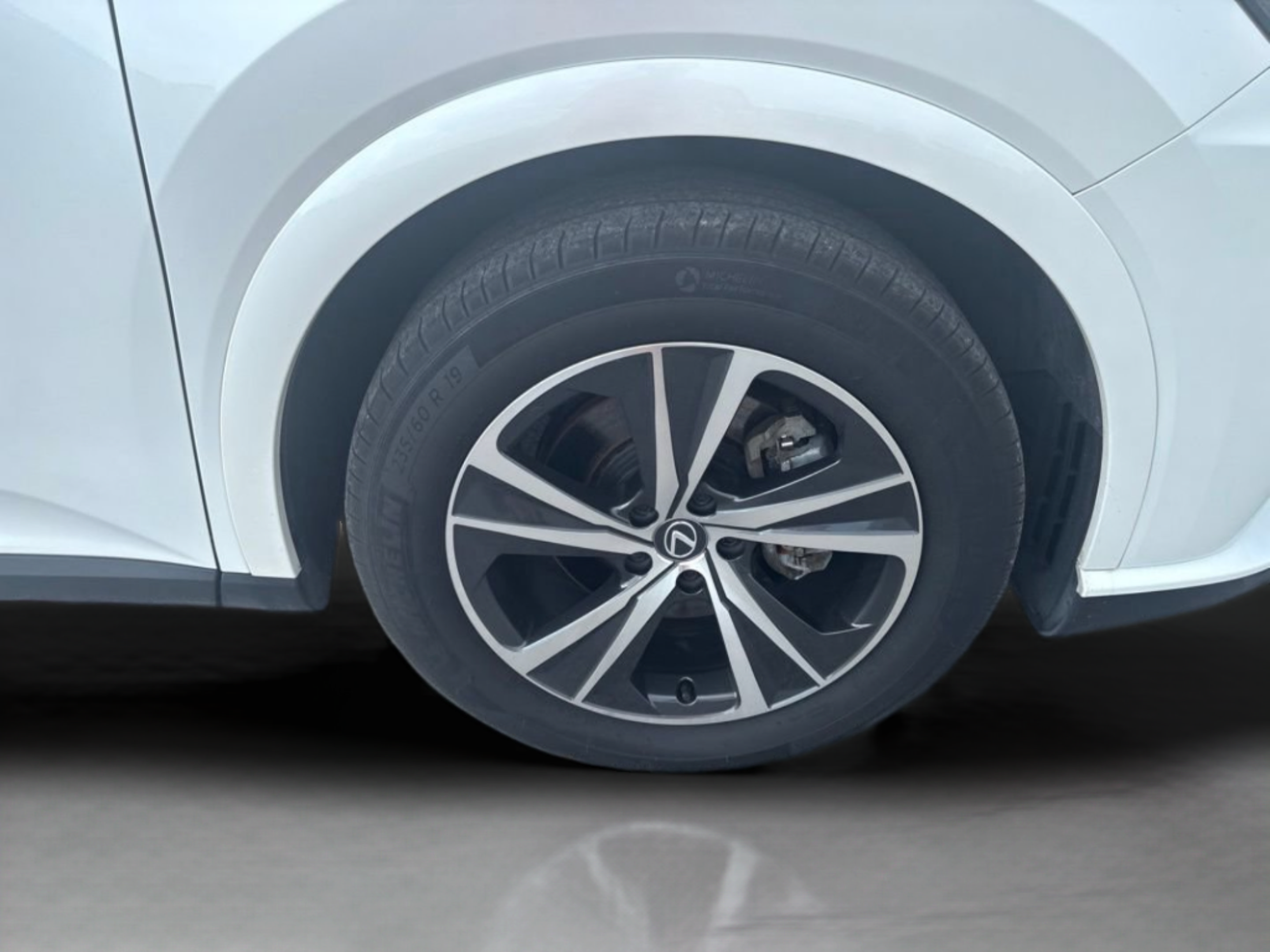 Used 2024 Lexus RX 350 Premium w/ Cold Area Package FWD image 32