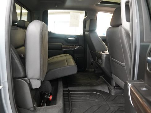 Used 2021 Chevrolet Silverado 1500 LT Trail Boss w/ Convenience Package II AWD/4WD image 35