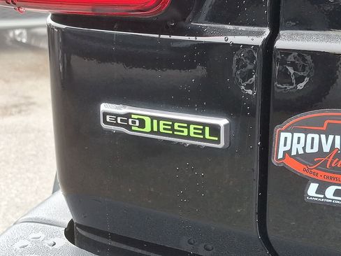 Used 2021 Jeep Wrangler Unlimited Sahara image 31