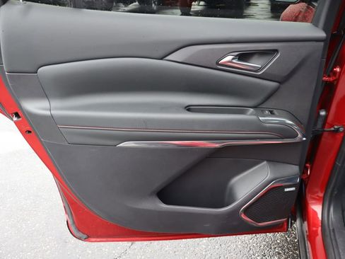 Used 2024 Chevrolet Traverse RS w/ LPO, Floor Liner Package FWD image 37
