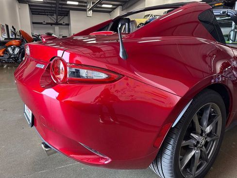 Used 2019 MAZDA MX-5 Miata RF Grand Touring w/ Interior Package image 92