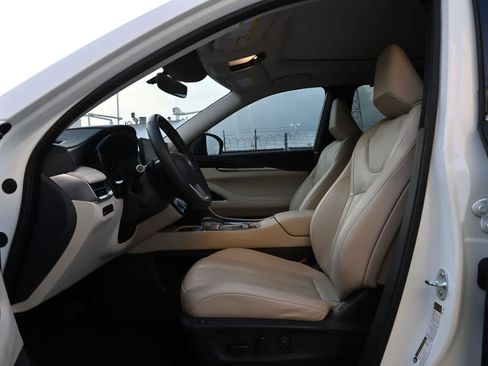Certified 2024 INFINITI QX60 Sensory AWD/4WD image 17