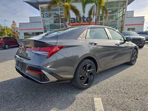 New 2026 Hyundai Elantra SEL Sport Premium image 7