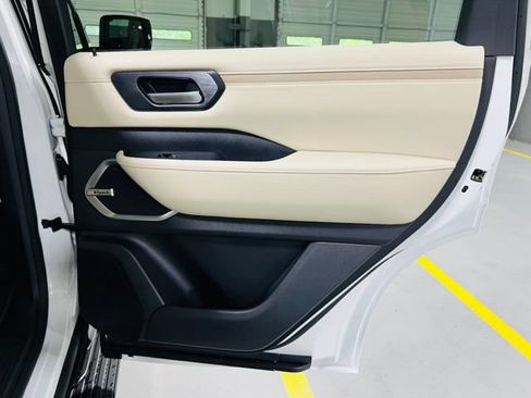 New 2026 Nissan Armada Platinum AWD/4WD image 35