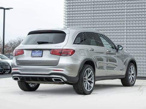Used 2020 Mercedes-Benz GLC 300 4MATIC image 4