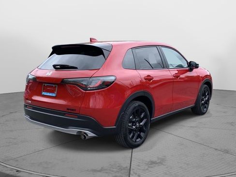 Certified 2024 Honda HR-V Sport image 3