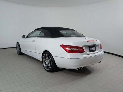 Used 2011 Mercedes-Benz E 350 Cabriolet image 3