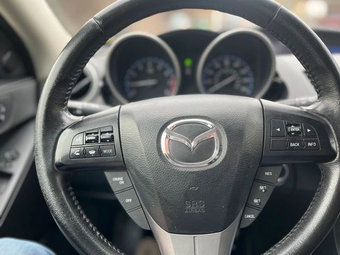 Used 2013 MAZDA MAZDA3 i Touring image 19