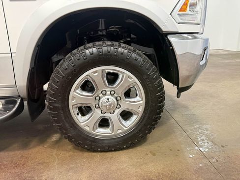 Used 2014 RAM 2500 Laramie w/ Convenience Group AWD/4WD image 90