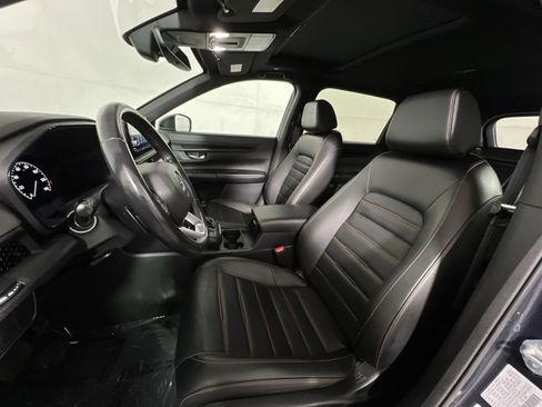 Used 2025 Honda CR-V Sport-L image 13