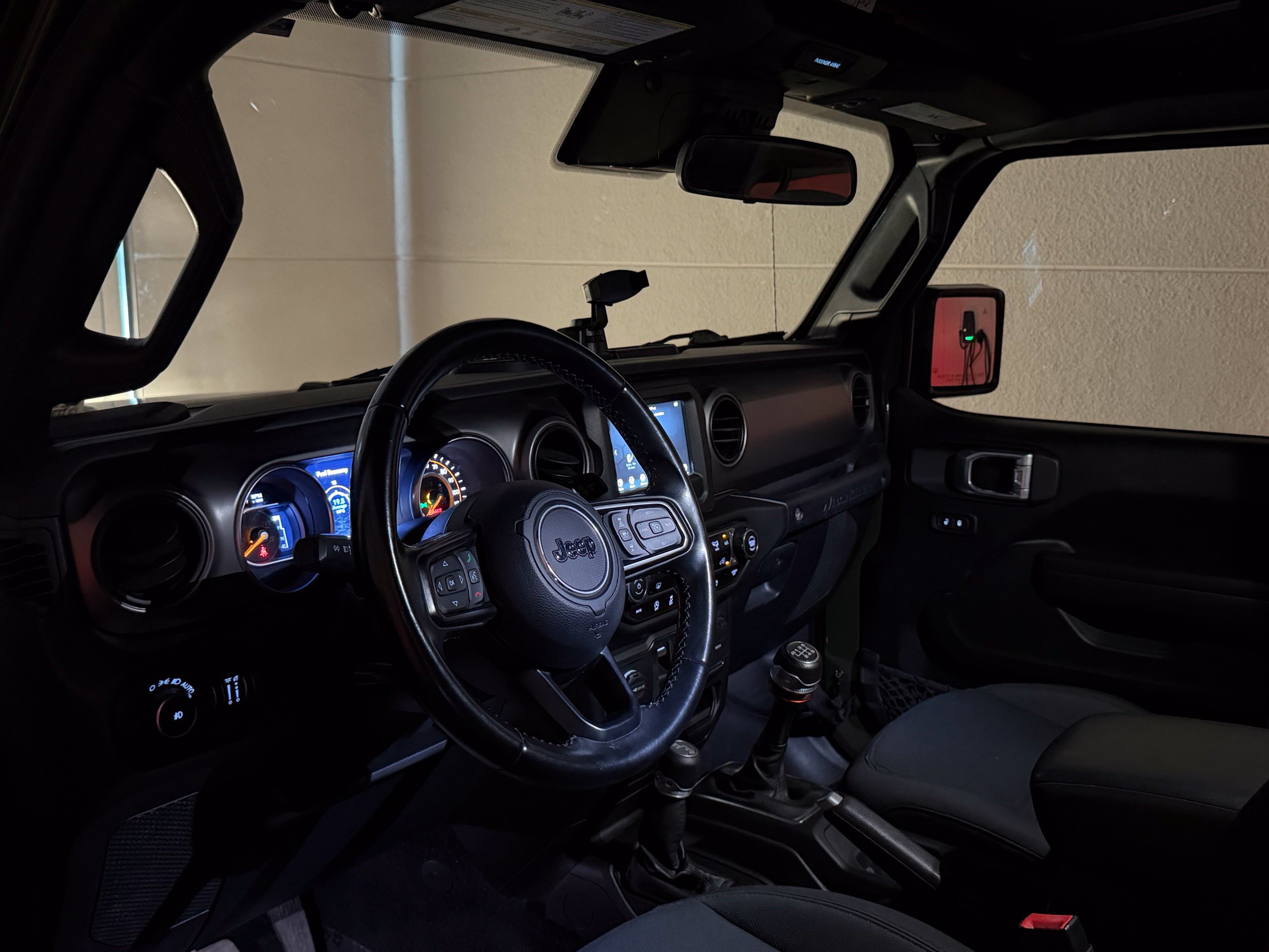 Used 2021 Jeep Wrangler Sport AWD/4WD image 38