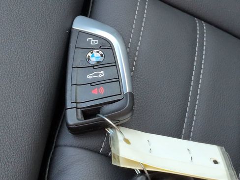 Used 2024 BMW M2 w/ Lighting Package image 28