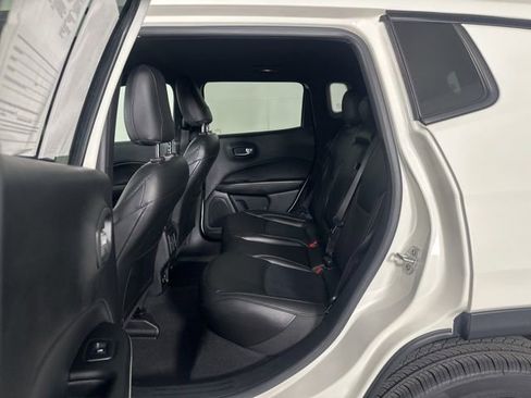 Used 2021 Jeep Compass Latitude w/ Driver Assistance Group AWD/4WD image 20