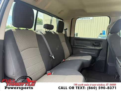 Used 2011 RAM 2500 ST w/ ST Popular Equipment Group AWD/4WD image 13