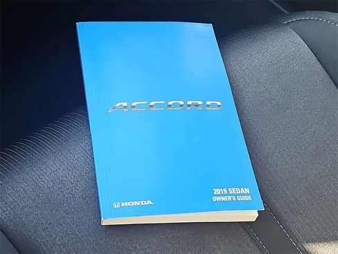 Used 2019 Honda Accord EX image 23
