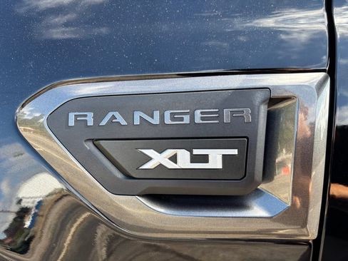 Used 2019 Ford Ranger XLT w/ Equipment Group 302A Luxury AWD/4WD image 9