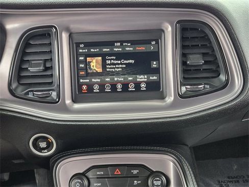 Used 2023 Dodge Challenger SXT image 17