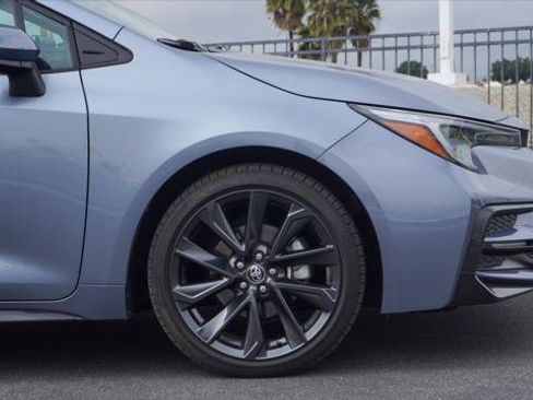 Certified 2023 Toyota Corolla SE w/ SE Premium Package FWD image 11