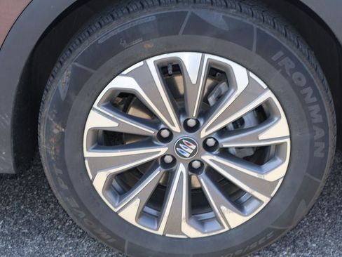 Used 2024 Buick Envision Preferred AWD/4WD image 8