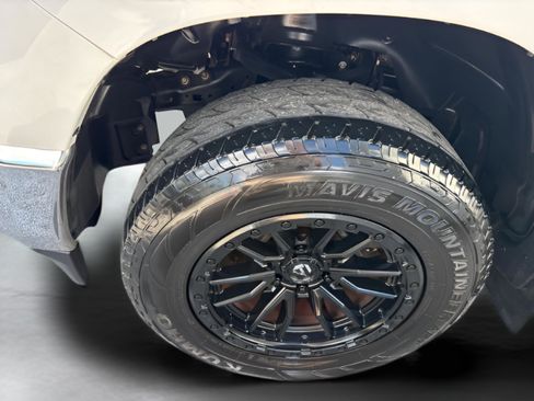 Used 2019 RAM 1500 Big Horn image 25