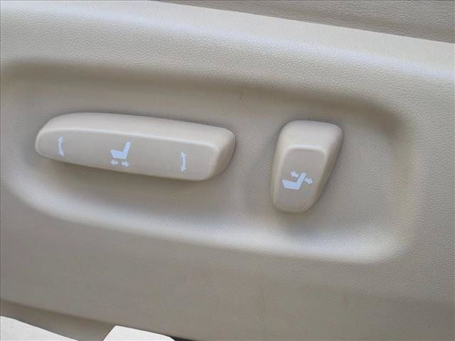 Used 2012 Lexus RX 350 FWD w/ Premium Pkg image 3