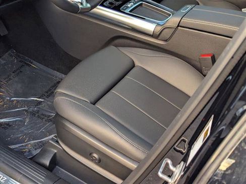 New 2025 Mercedes-Benz GLA 250 image 4