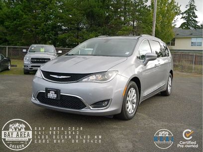 Used 2018 Chrysler Pacifica Touring-L