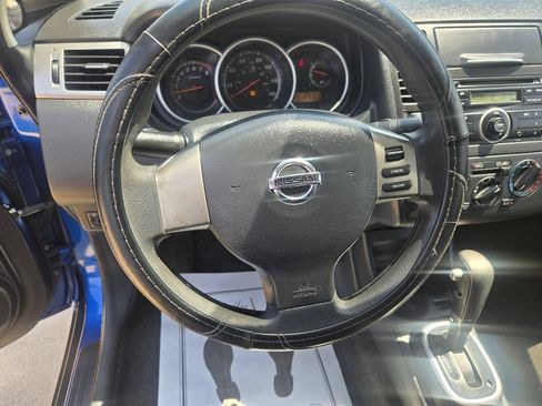 Used 2011 Nissan Versa 1.8 S w/ PWR Plus Pkg FWD image 9