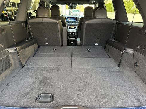 New 2026 Mercedes-Benz GLS 450 4MATIC image 36