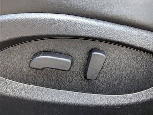 Used 2017 INFINITI QX50 2WD image 11