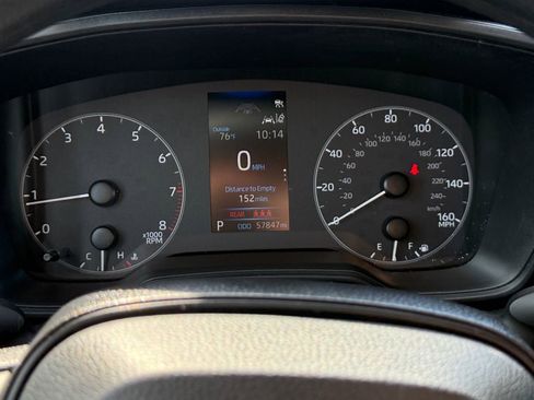 Used 2024 Toyota Corolla LE FWD image 32