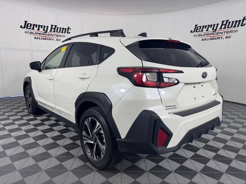 Used 2024 Subaru Crosstrek 2.0i Premium AWD/4WD image 9