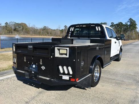 Used 2022 Ford F350 XL w/ Power Equipment Group image 5