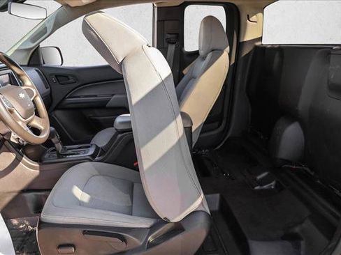 Used 2020 Chevrolet Colorado W/T w/ WT Convenience Package image 19