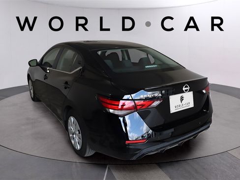 Used 2024 Nissan Sentra S w/ Lighting Package image 5