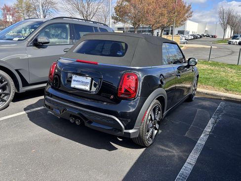 Used 2023 MINI Cooper S image 20