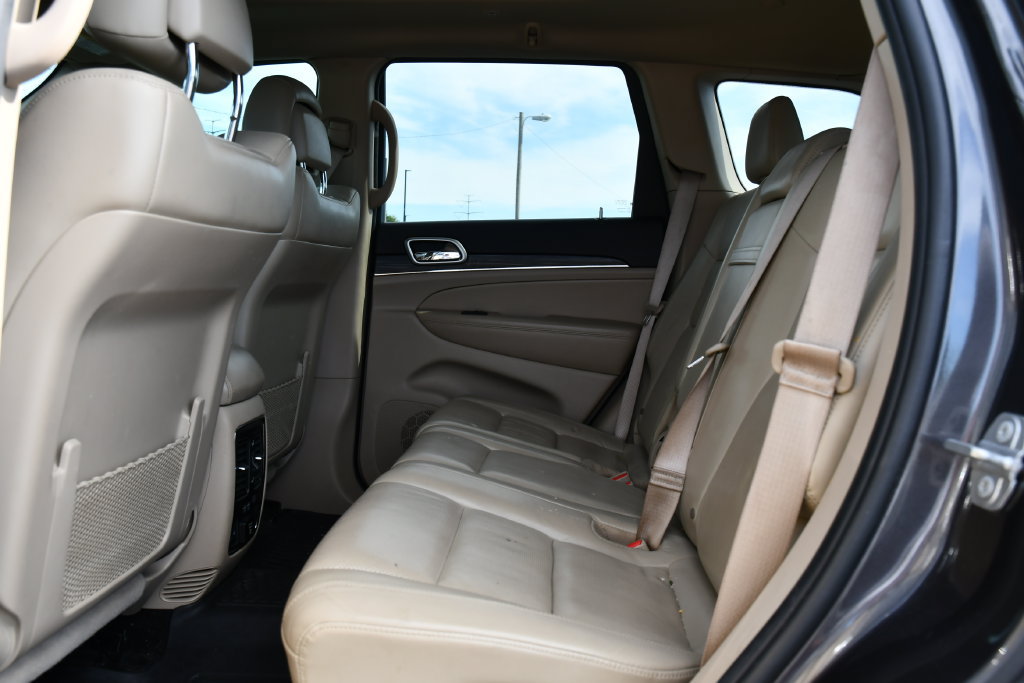 Used 2019 Jeep Grand Cherokee Limited w/ Luxury Group II AWD/4WD image 20