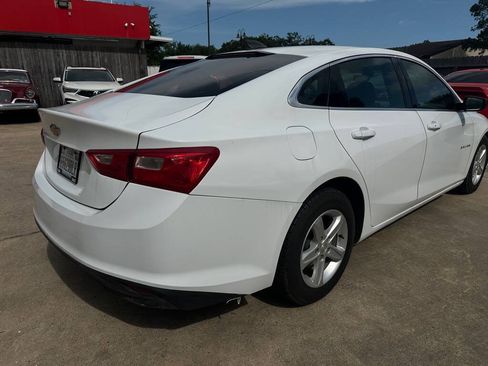 Used 2019 Chevrolet Malibu LS FWD image 3