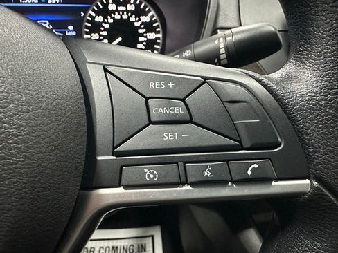 Used 2024 Nissan Altima 2.5 SV image 20