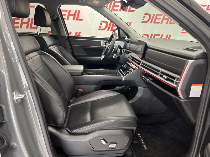 Used 2026 Hyundai Santa Fe Limited AWD/4WD image 13