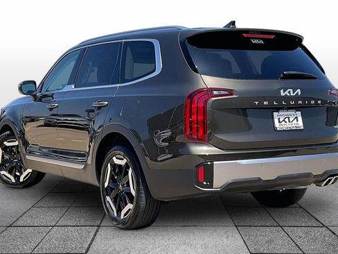 Used 2025 Kia Telluride S AWD/4WD image 12