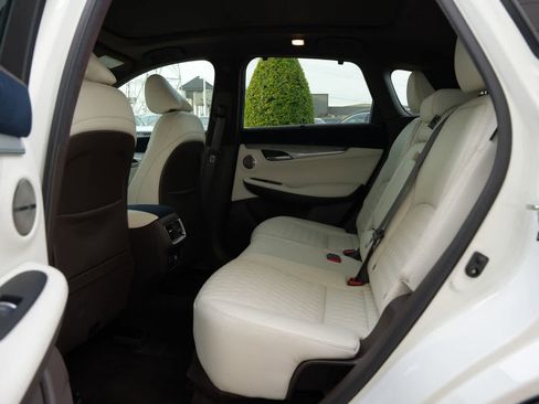 Used 2021 INFINITI QX50 Autograph w/ Premium White Leather Package FWD image 18