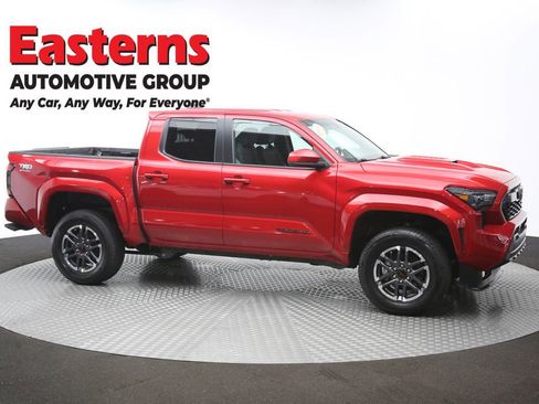 Used 2025 Toyota Tacoma TRD Sport image 49