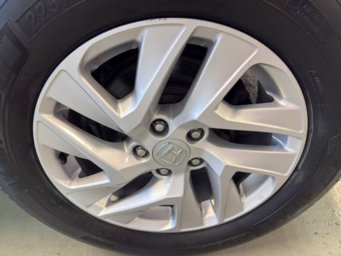 Used 2016 Honda CR-V EX-L image 37